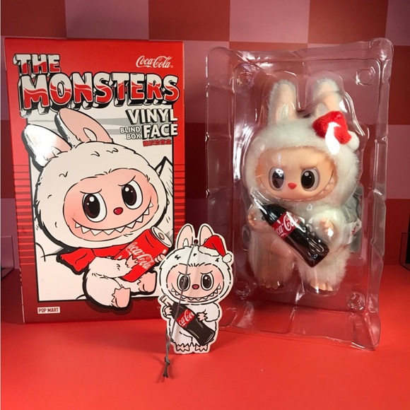 POP MART - COCA COLA x LABUBU - Surprise Shake - Picture 1 of 3